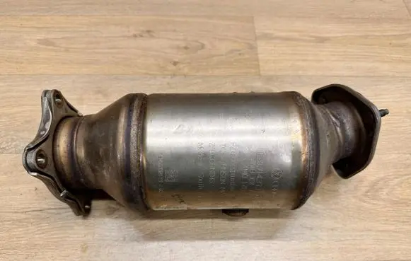 Audi A4 S4 B9 8W Catalyst/FAP/DPF particulate filter 4M0131703F