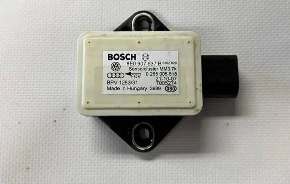 Audi A6 S6 C6 4F ESP acceleration yaw rate sensor 8E0907637B 0265005618