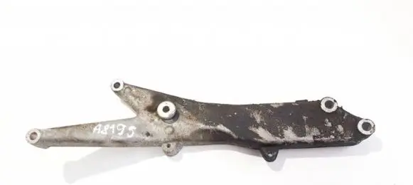 Volvo S80 Engine mounting bracket 6g9n6028ab 6g9n-6028-ab