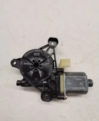 Porsche Macan (95B) Rear door window regulator motor 0130822715