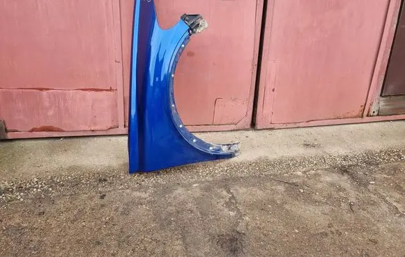 Volvo C30 Fender
