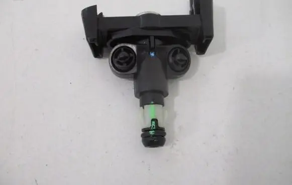 Peugeot 307 Windshield washer spray nozzle 6438H2