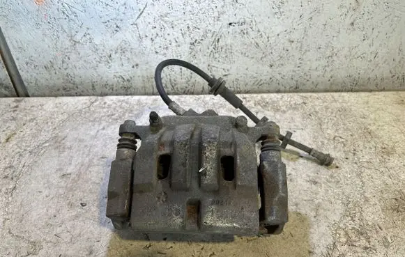 Jeep Cherokee Front brake caliper
