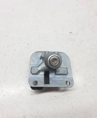 Volvo S60 Tailgate/trunk/boot lock/catch/latch 31253043
