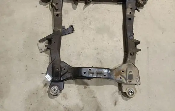 Opel Insignia A Front subframe 