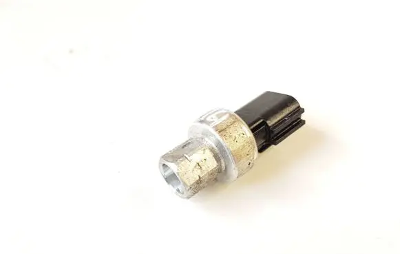 Mitsubishi Outlander Air conditioning (A/C) pressure sensor 92CP152