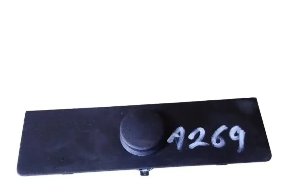 BMW X3 F25 Cigarette lighter 9221813 105008047 51169221813
