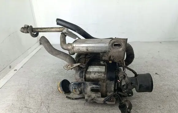 Volkswagen Touran I Auxiliary pre-heater (Webasto) 