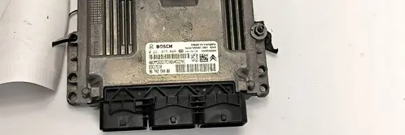 Peugeot 207 Engine control unit/module ECU 0281015849