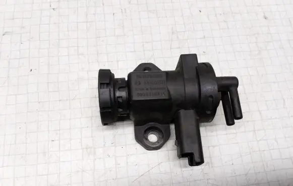 Peugeot 806 Turbo solenoid valve 9635704380