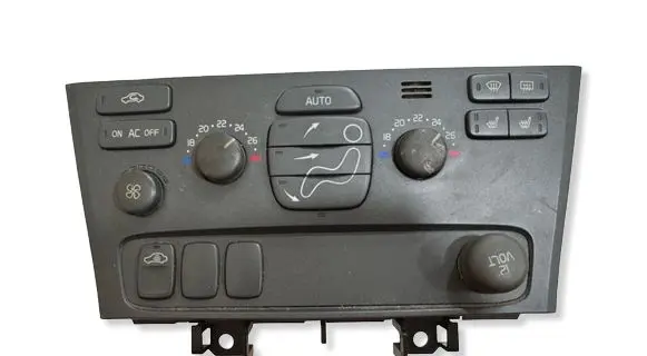 Volvo XC70 Climate control unit 9452868