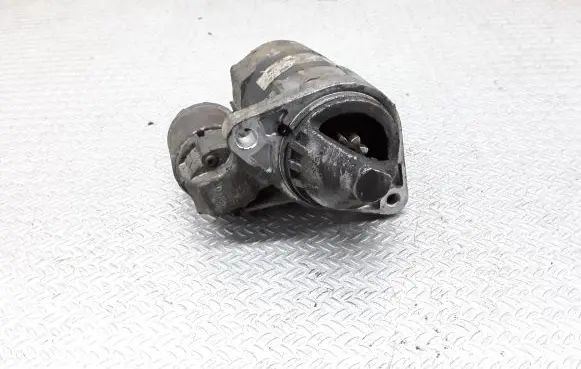 Nissan Note (E11) Starter motor 233001F77B D7E40
