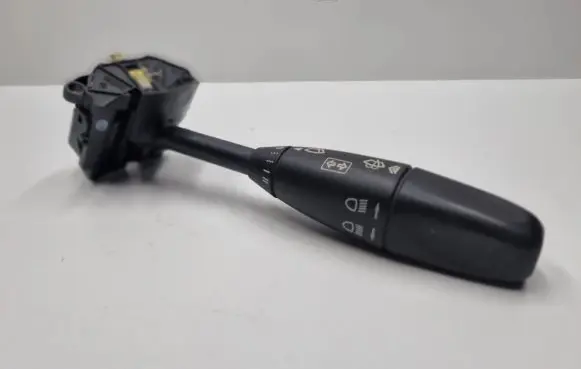 Mercedes-Benz E W211 Indicator stalk A1715400144 1715400144