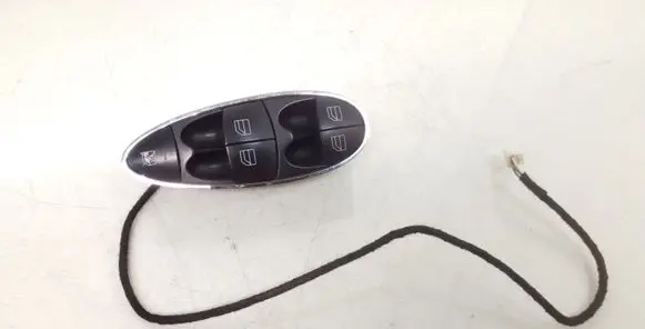 Mercedes-Benz E W211 Electric window control switch A2118219951 SWF501703