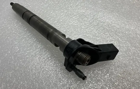 Audi A6 Allroad C7 Fuel injector 059130277eh 0445116016 0445116076