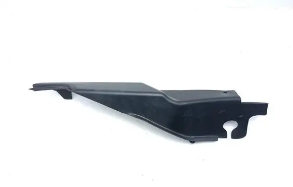 Chevrolet Corvette C6 Wiper trim 15822872
