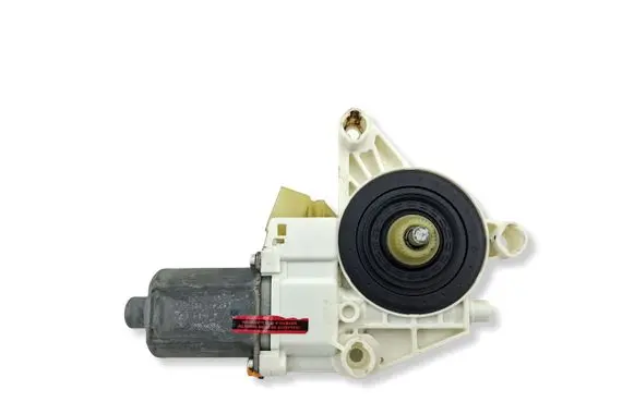 Mercedes-Benz ML W164 Front door window regulator motor 0130822273