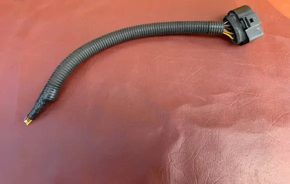 Volkswagen Polo IV 9N3 Headlight/headlamp wiring loom/harness 1J0973735
