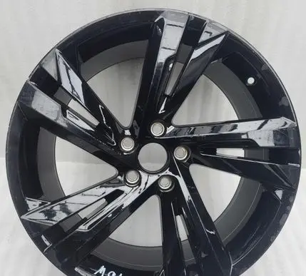Volkswagen Tiguan Allspace R19 alloy rim 5NN601025AF 5NN601025T