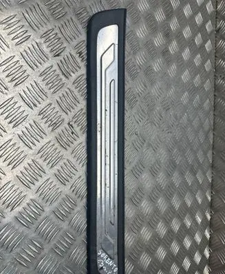 KIA Sorento Front sill trim cover 858812P100