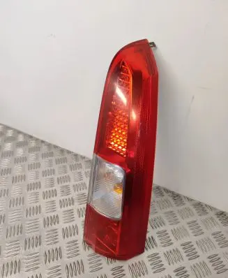 Volvo V70 Rear/tail lights 160986