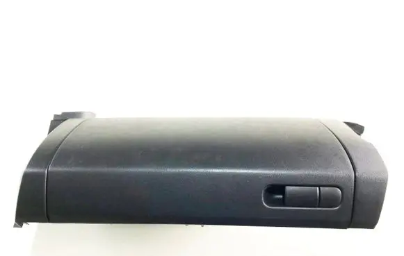 Mazda CX-7 Glove box