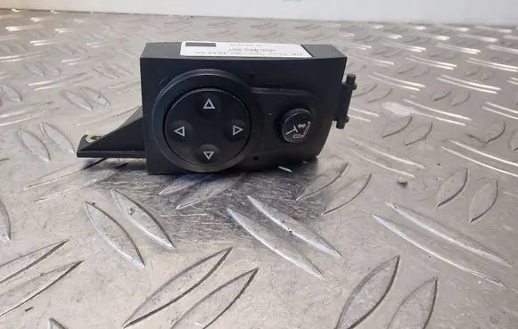 Volkswagen Touareg I Steering wheel adjustment switch 3D0953551