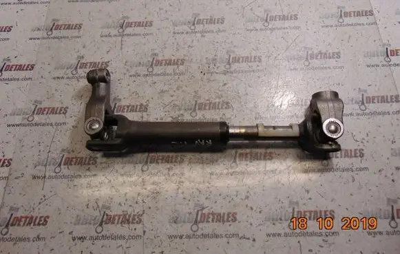 Toyota RAV 4 (XA30) Steering column universal joint