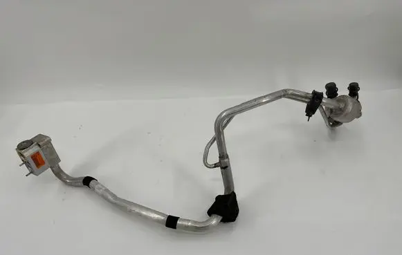 Air conditioning (A/C) pipe/hose
