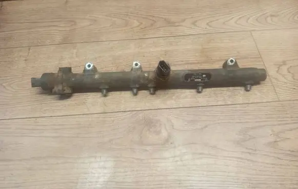 Hyundai Santa Fe Fuel main line pipe 3140027001 4234692 0445214075