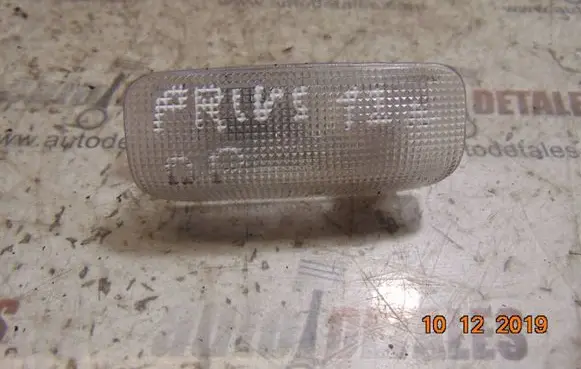 Toyota Prius (XW30) Front door interior light 