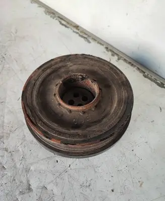 BMW 5 E60 E61 Crankshaft pulley 7799153