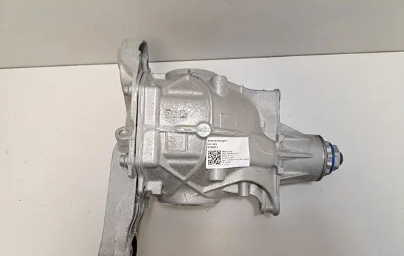 BMW X6 G06 Rear differential 8849915