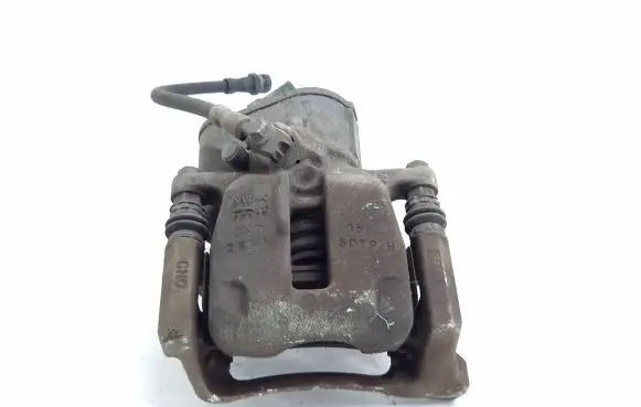 Audi Q3 8U Rear brake caliper