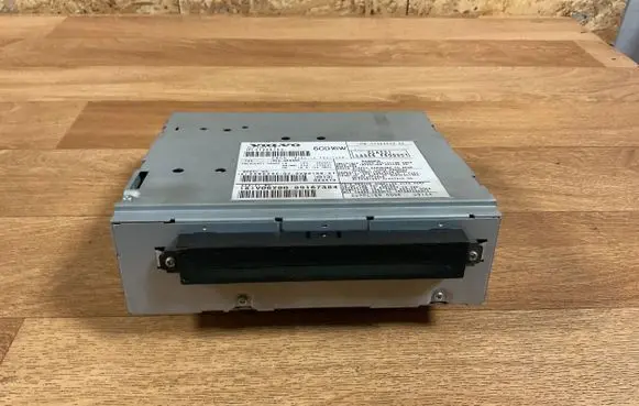 Volvo V50 Radio/CD/DVD/GPS head unit 31266764 89167384 31260533