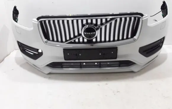 Volvo XC90 Front bumper 31690641