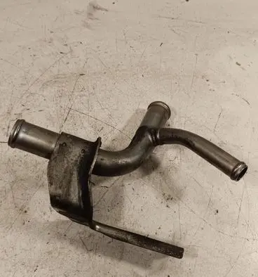 Coolant pipe/hose