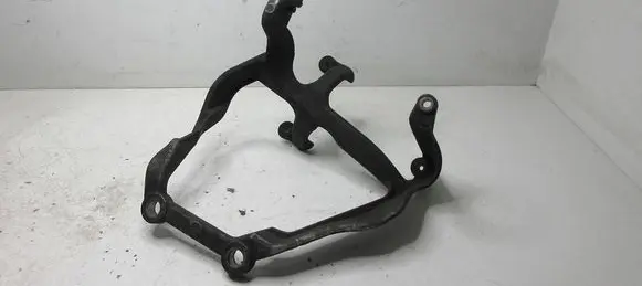 Audi A8 S8 D3 4E A/C compressor mount bracket 4E0616869C AS9C3