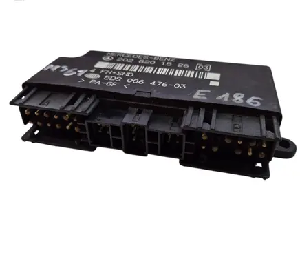 Mercedes-Benz C W202 Other control units/modules 2028201526 5DS00647603