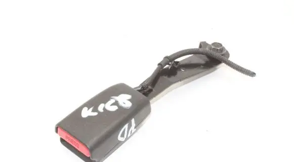 Honda CR-Z Front seatbelt buckle