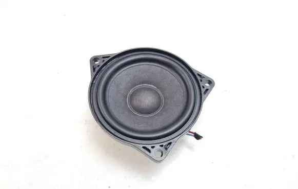 Tesla Model 3 Parcel shelf speaker 107974200A