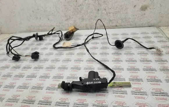 Volkswagen Polo IV 9N3 Front door wiring loom 6Q0971120C