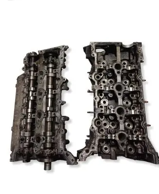 Renault Trafic III (X82) Engine head 110422959R