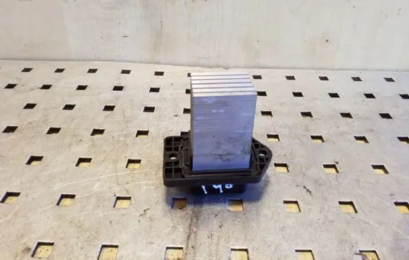 Hyundai i40 Heater blower motor/fan resistor