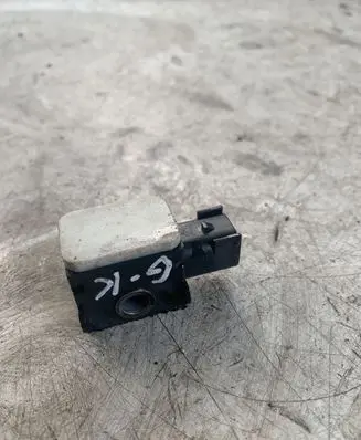 Hyundai Santa Fe Airbag deployment crash/impact sensor 9592028000