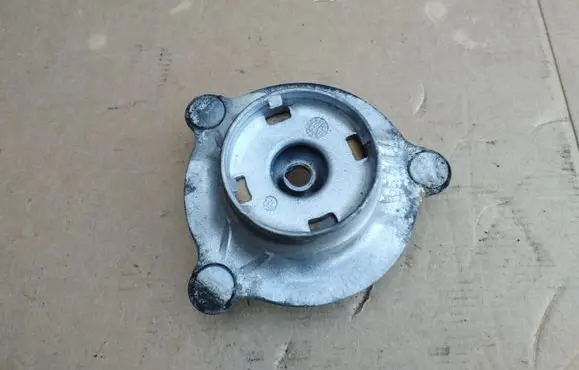 Peugeot 508 Coil spring mount 