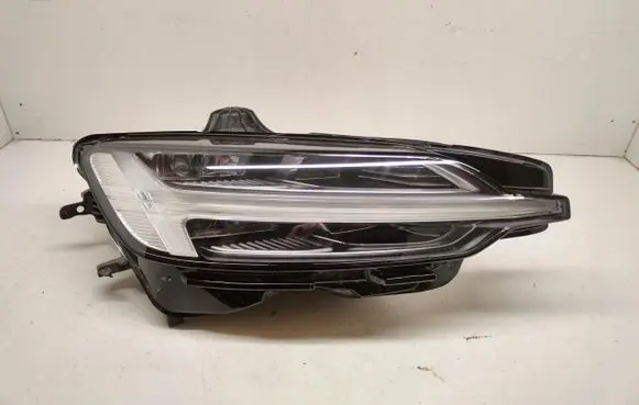Volvo V60 Headlight/headlamp 3142041B