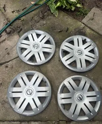 Nissan Primastar R16 wheel hub/cap/trim 8200041561 91168994 9443