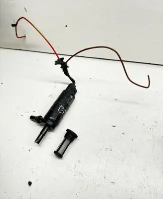 BMW 5 F10 F11 Headlight washer pump 7217792 13264011 3323525