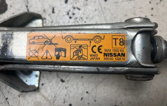 Nissan X-Trail T30 Lift Jack 99550EQ510